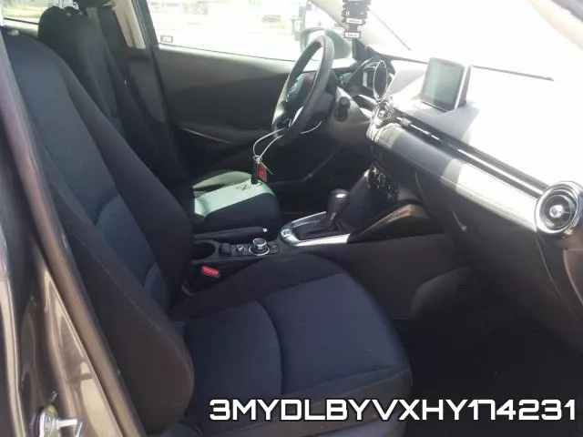 3MYDLBYVXHY174231_5.webp