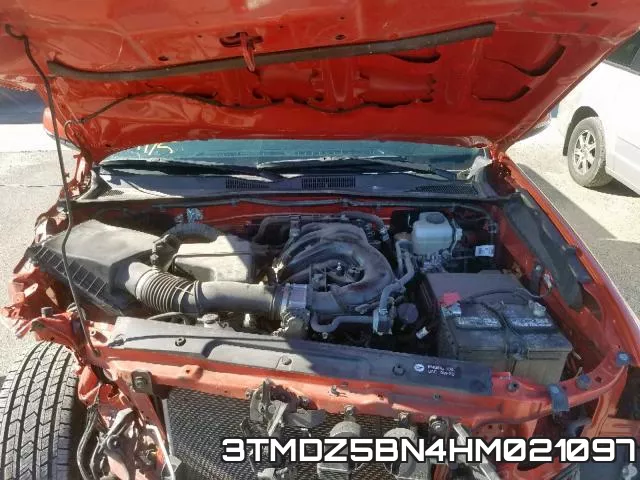 3TMDZ5BN4HM021097_7.webp