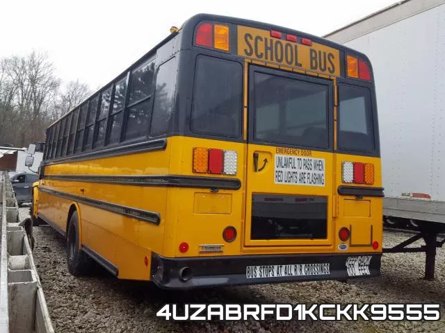 4UZABRFD1KCKK9555_3.webp