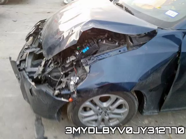 3MYDLBYV0JY312770_9.webp