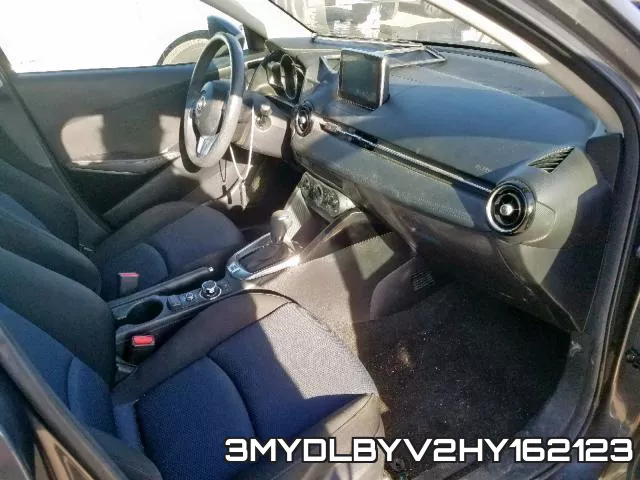 3MYDLBYV2HY162123_5.webp