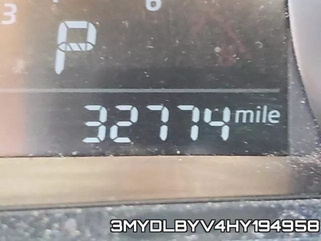 3MYDLBYV4HY194958_8.webp