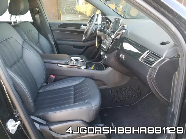 4JGDA5HB8HA881128_5.webp