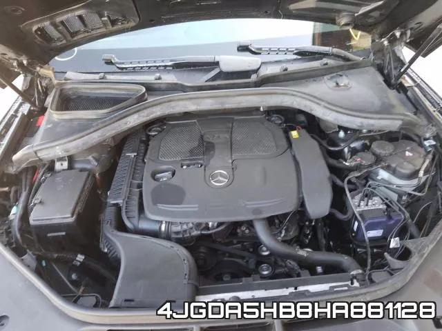 4JGDA5HB8HA881128_7.webp