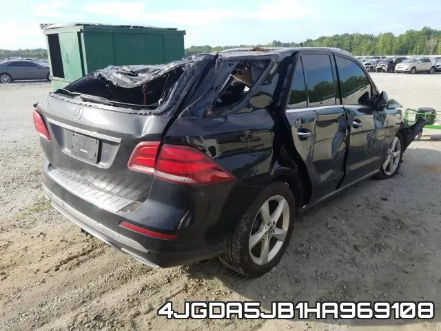4JGDA5JB1HA969108_4.webp