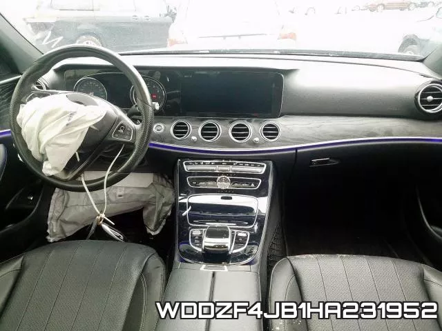 WDDZF4JB1HA231952_9.webp