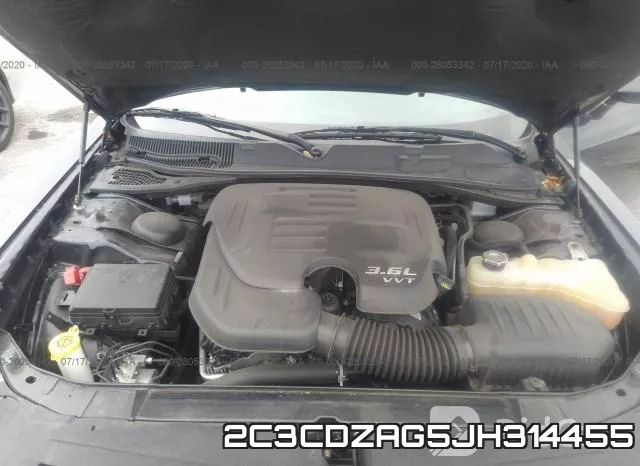 2C3CDZAG5JH314455_10.webp
