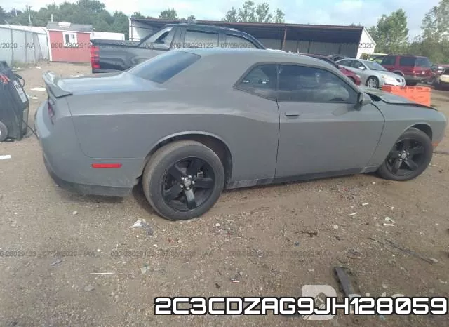 2C3CDZAG9JH128059_4.webp