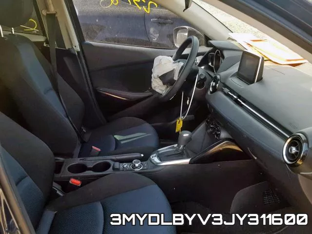 3MYDLBYV3JY311600_5.webp