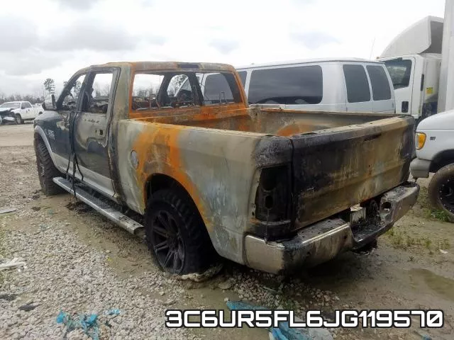 3C6UR5FL6JG119570_3.webp