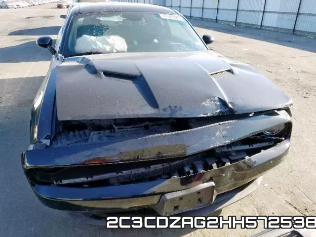 2C3CDZAG2HH572538_9.webp