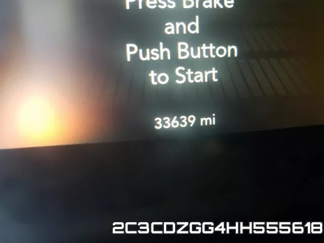 2C3CDZGG4HH555618_8.webp