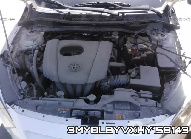3MYDLBYVXHY158143_10.webp