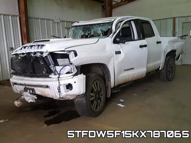 5TFDW5F15KX787065_2.webp