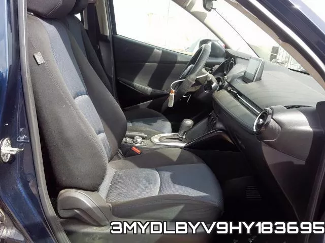 3MYDLBYV9HY183695_5.webp