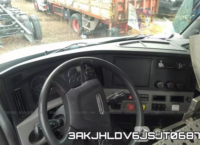 3AKJHLDV6JSJT0687_5.webp
