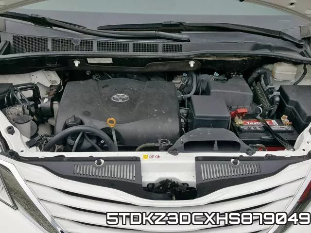 5TDKZ3DCXHS879049_7.webp