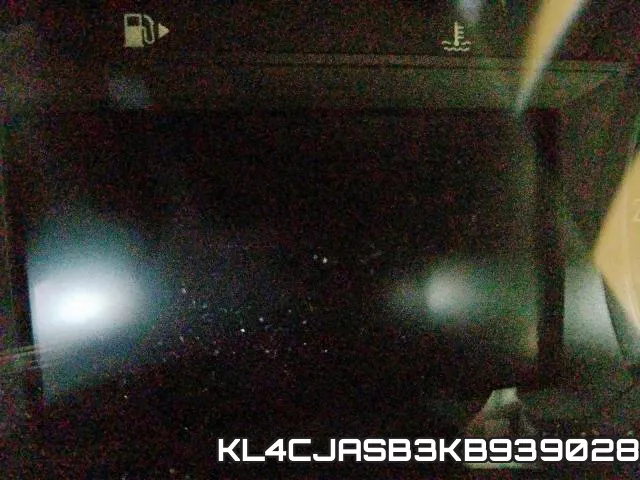 KL4CJASB3KB939028_8.webp