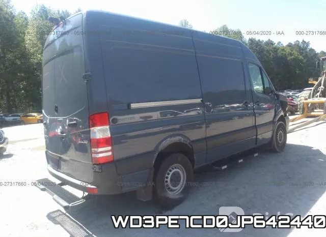 WD3PE7CD0JP642440_4.webp