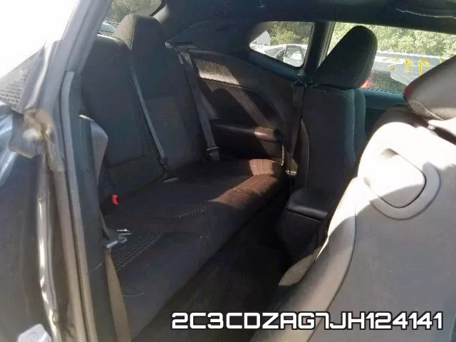 2C3CDZAG7JH124141_6.webp