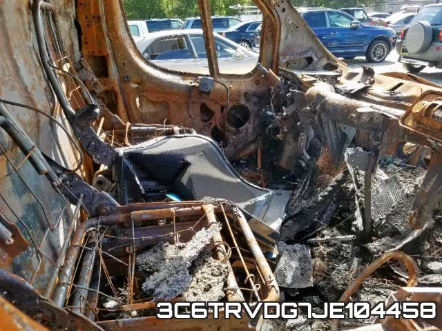 3C6TRVDG7JE104458_5.webp