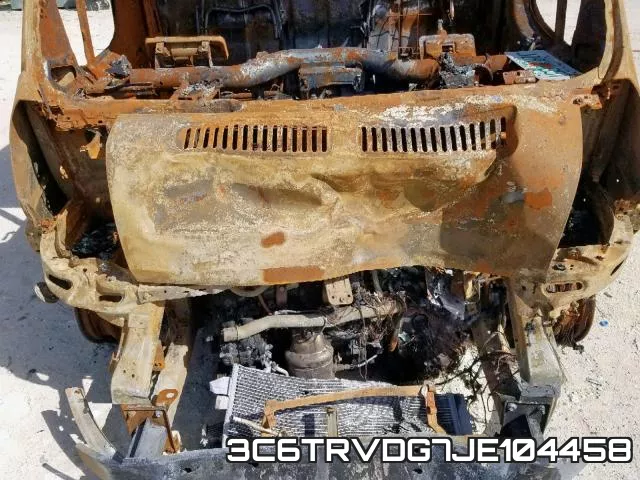 3C6TRVDG7JE104458_7.webp