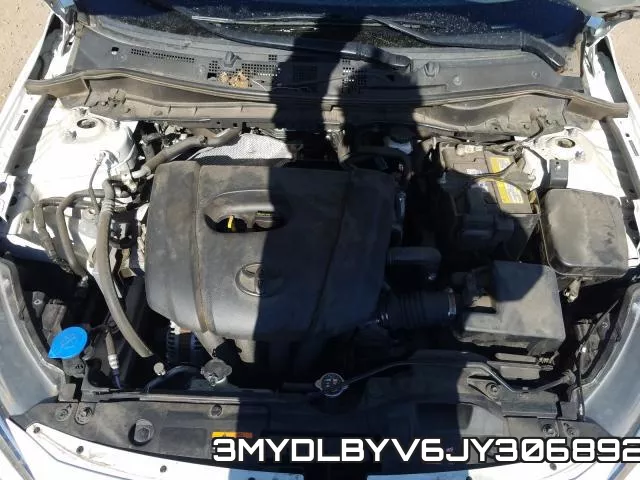 3MYDLBYV6JY306892_7.webp