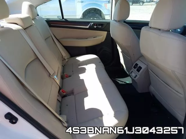 4S3BNAN61J3043257