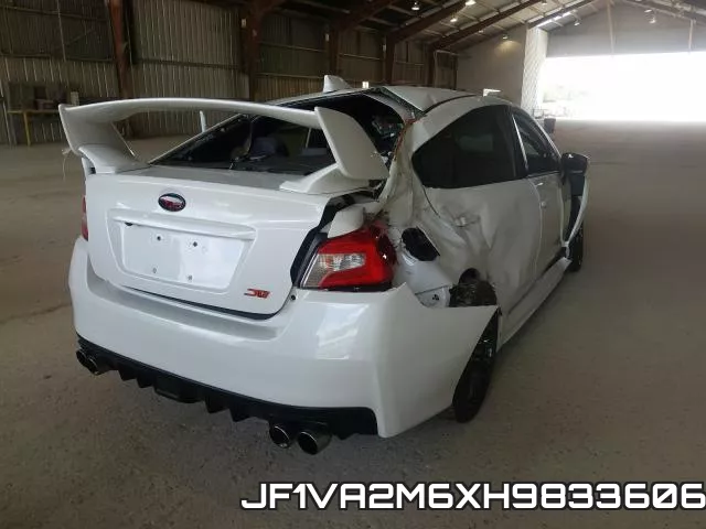 JF1VA2M6XH9833606_4.webp