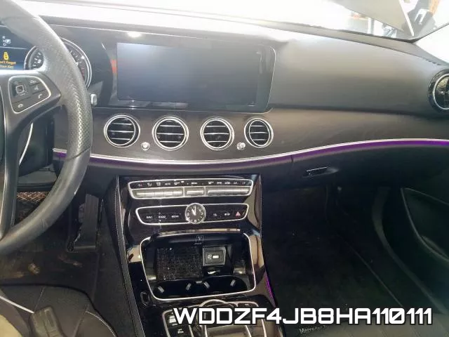 WDDZF4JB8HA110111_9.webp