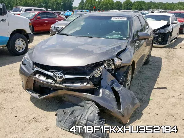 4T1BF1FKXHU352184_2.webp