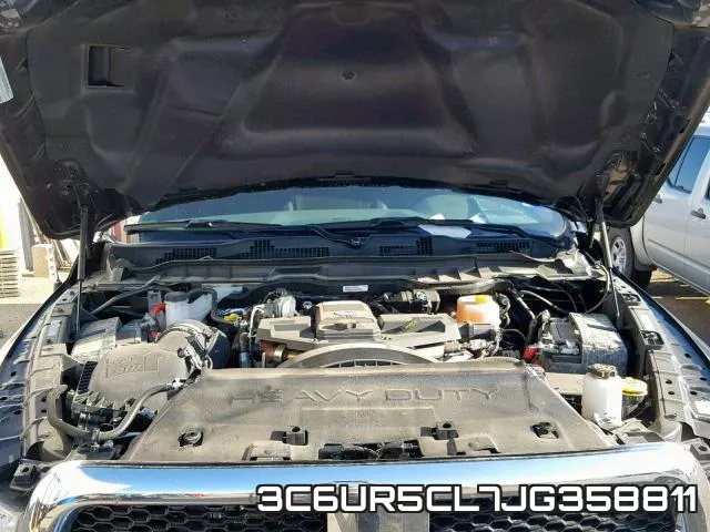 3C6UR5CL7JG358811_7.webp