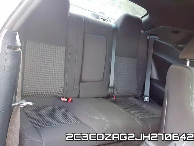 2C3CDZAG2JH270642_6.webp