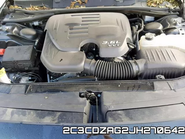 2C3CDZAG2JH270642_7.webp