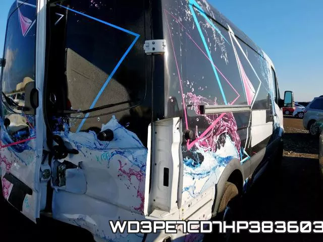 WD3PE7CD7HP383603_4.webp