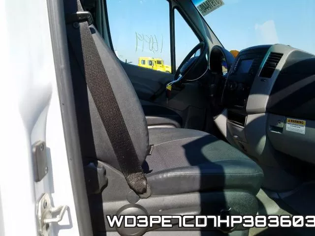 WD3PE7CD7HP383603_5.webp