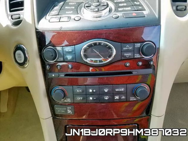 JN1BJ0RP9HM387032_9.webp