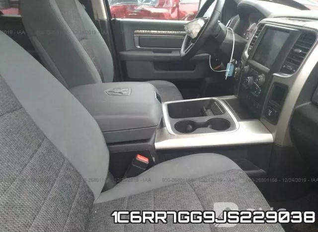 1C6RR7GG9JS229038_5.webp