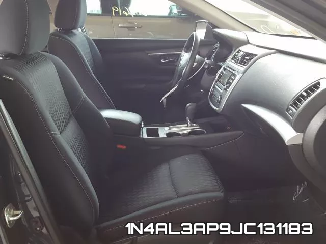 1N4AL3AP9JC131183_5.webp
