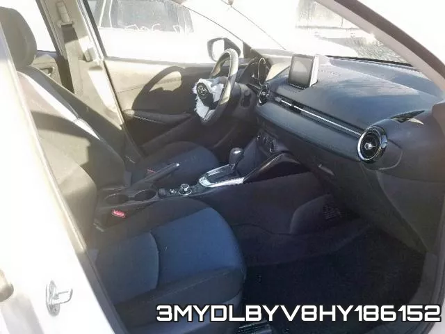3MYDLBYV8HY186152_5.webp