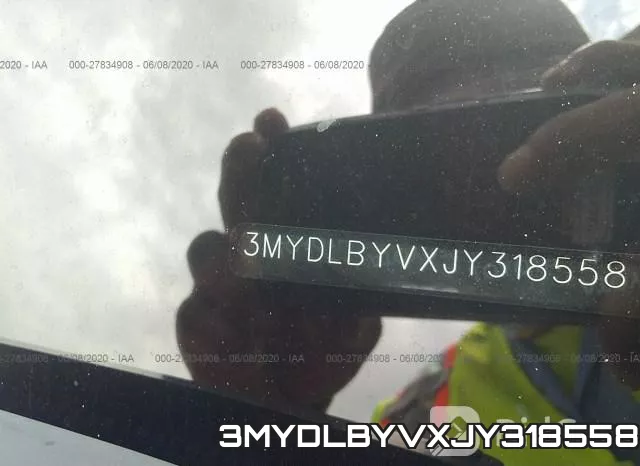 3MYDLBYVXJY318558_9.webp