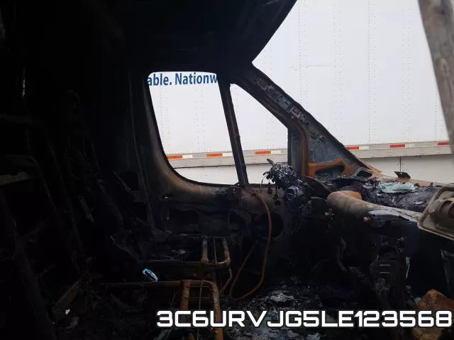 3C6URVJG5LE123568_5.webp