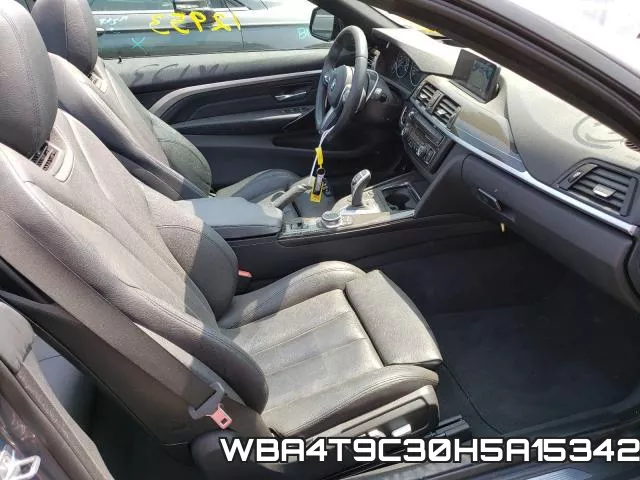 WBA4T9C30H5A15342_5.webp