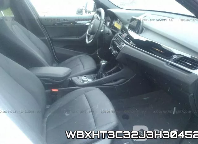 WBXHT3C32J3H30452_5.webp