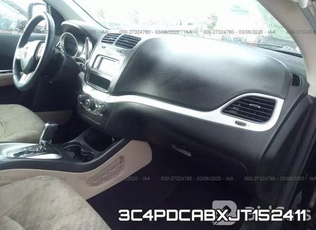3C4PDCABXJT152411_5.webp