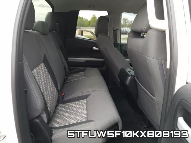 5TFUW5F10KX808193_6.webp