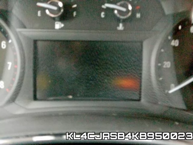 KL4CJASB4KB950023_8.webp