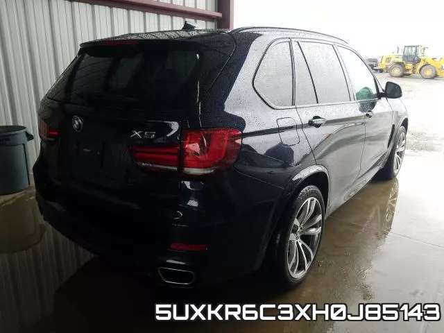 5UXKR6C3XH0J85143_4.webp