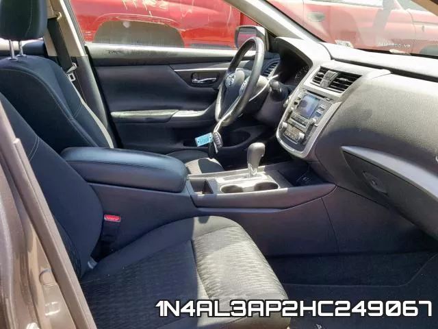 1N4AL3AP2HC249067_5.webp