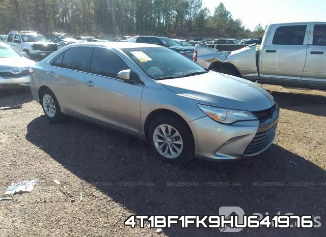 4T1BF1FK9HU641976_1.webp